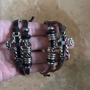 💛Handmade Cross Leather Bracelets -black or brown